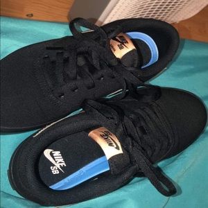 WMNS Nike SB check dollar CNVS